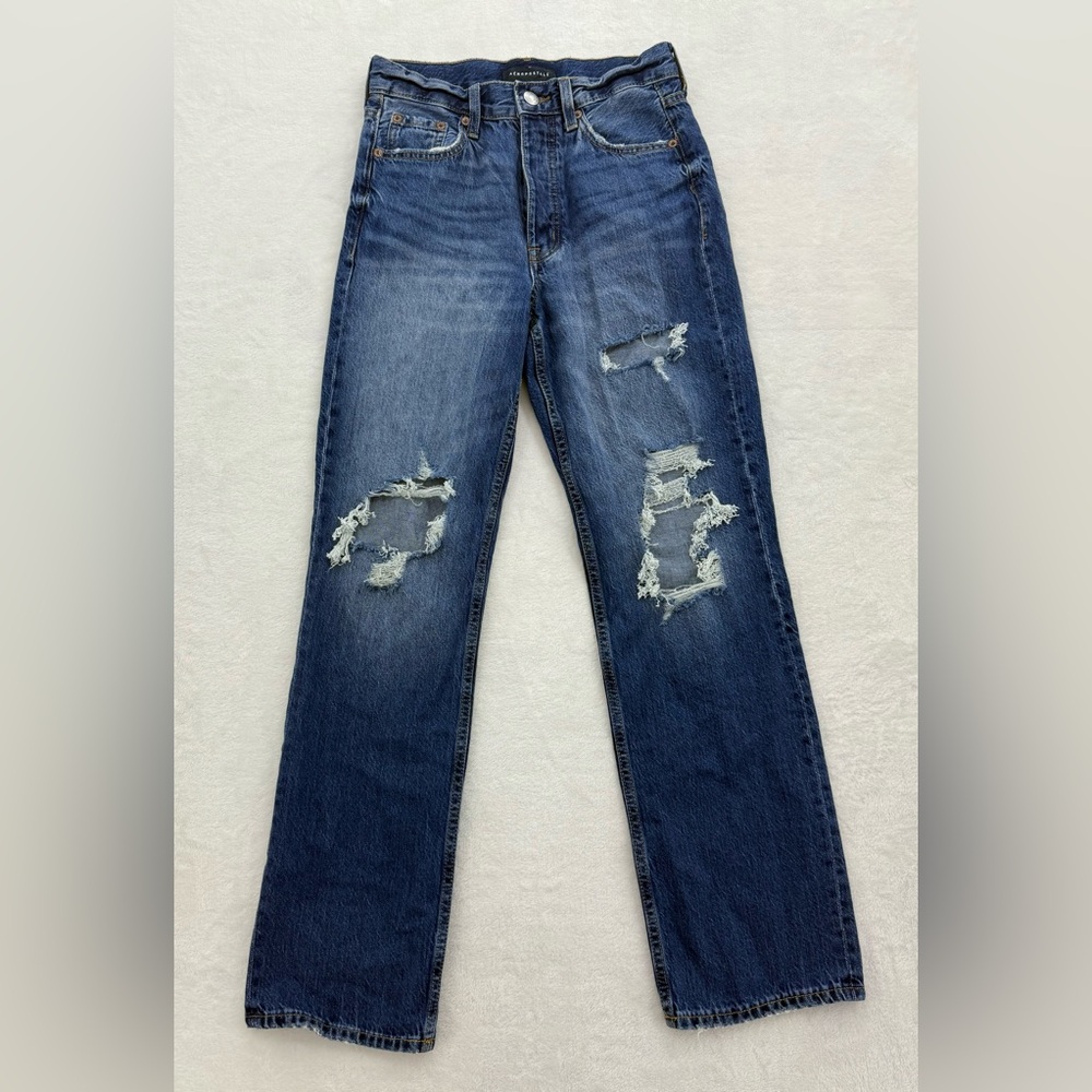 Aeropostale 90's baggy distressed jean Size 2 Women’s Straight Leg Y2K